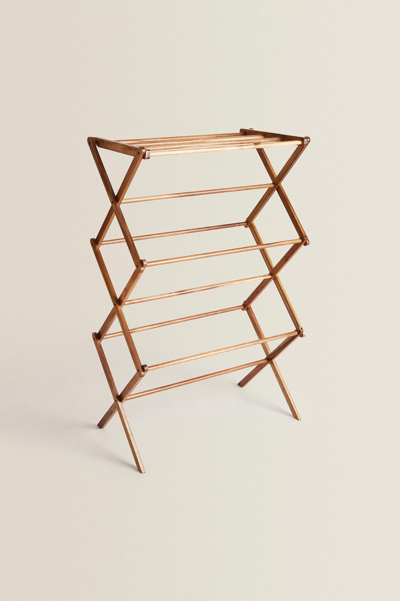 FOLDABLE VERTICAL WOODEN CLOTHES DRYING RACK — Light beige