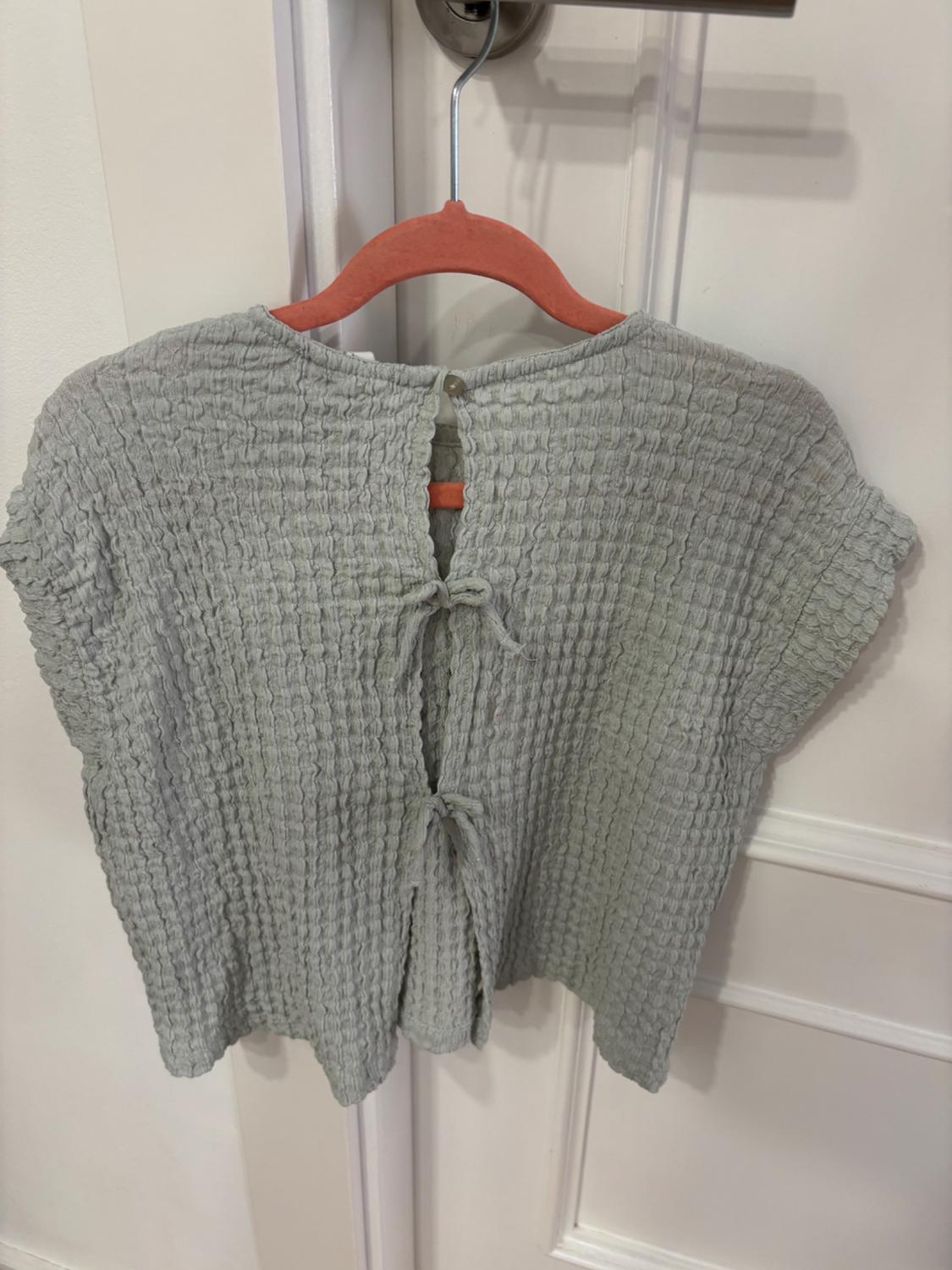 T-SHIRT WITH BOWS - Image 3
