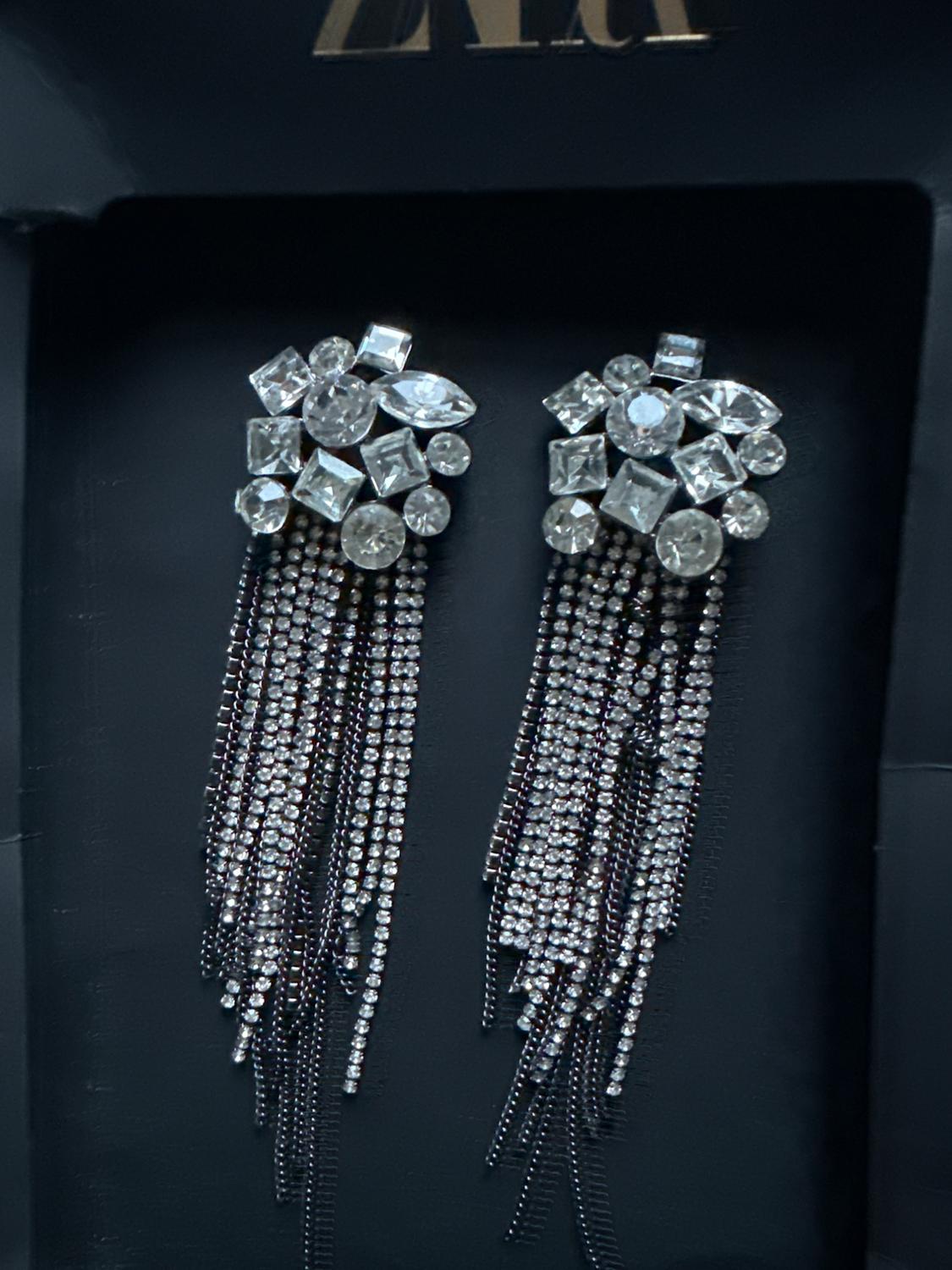 BEJEWELED FRINGED EARRINGS - Image 3