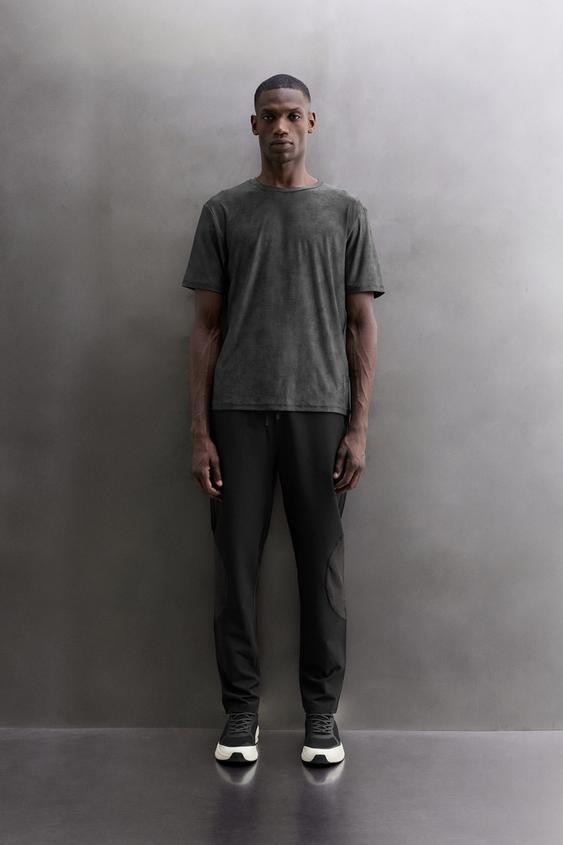 CAMISETA TÉCNICA JACQUARD - Gris antracita de Zara - Imagen 0