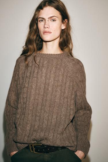 CABLE KNIT SWEATER — Mink marl 2