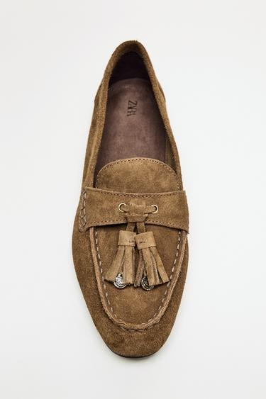 SUEDE LOAFERS WITH TASSELS - Brown by Zara