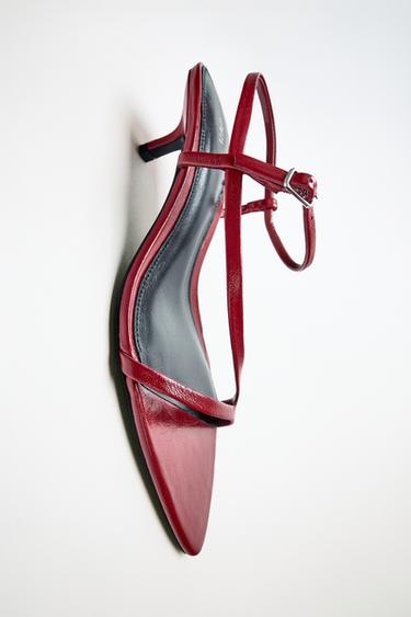 Zara LEATHER KITTEN HEEL SANDALS - Red