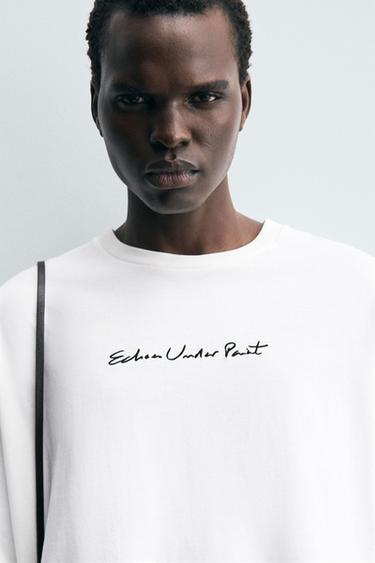 T-SHIRT À IMPRIMÉ ABSTRAIT - Blanc de Zara - Image 4