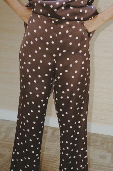 PANTALON SATINÉ TAILLE HAUTE - Marron / Écru de Zara - Image 2