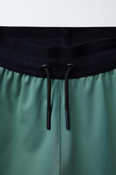 TECHNICAL CONTRAST LOGO BERMUDA SHORTS - Green by Zara - Image 2