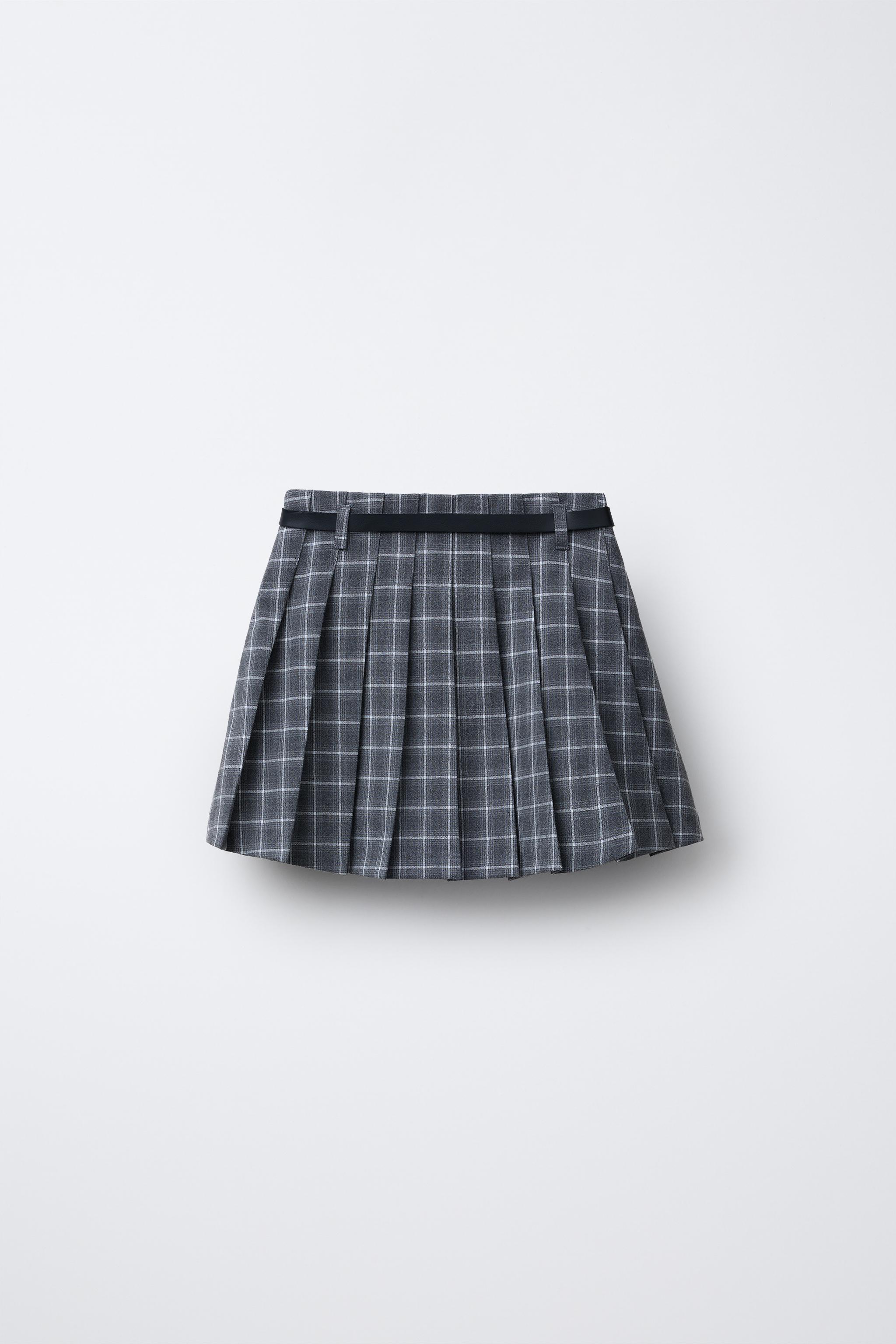 PLAID BELTED SKORT