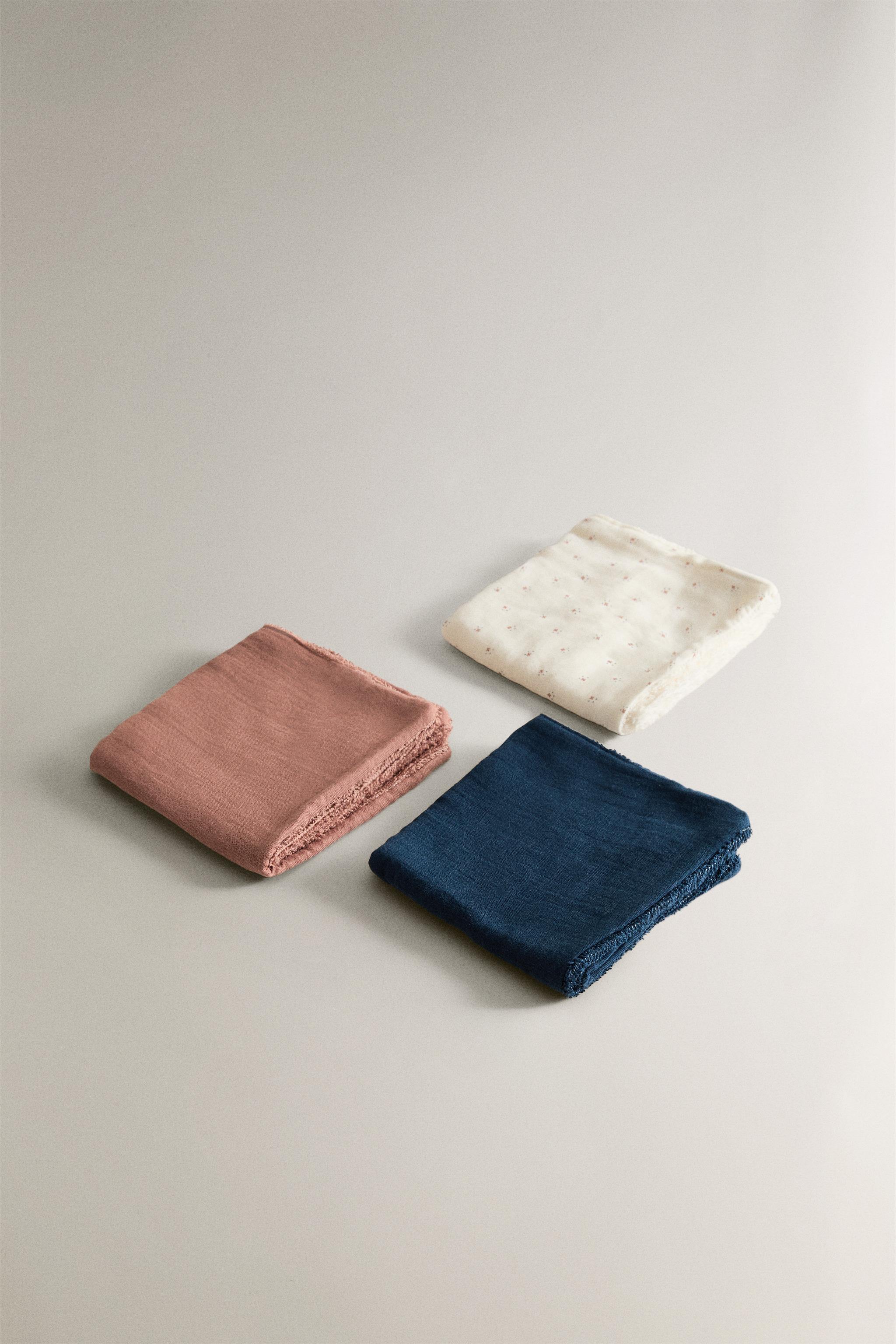 MINI FLORAL BABY TOWEL (PACK OF 3)