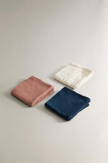 MINI FLORAL BABY TOWEL (SET OF 3) - Ecru by Zara - Image 1