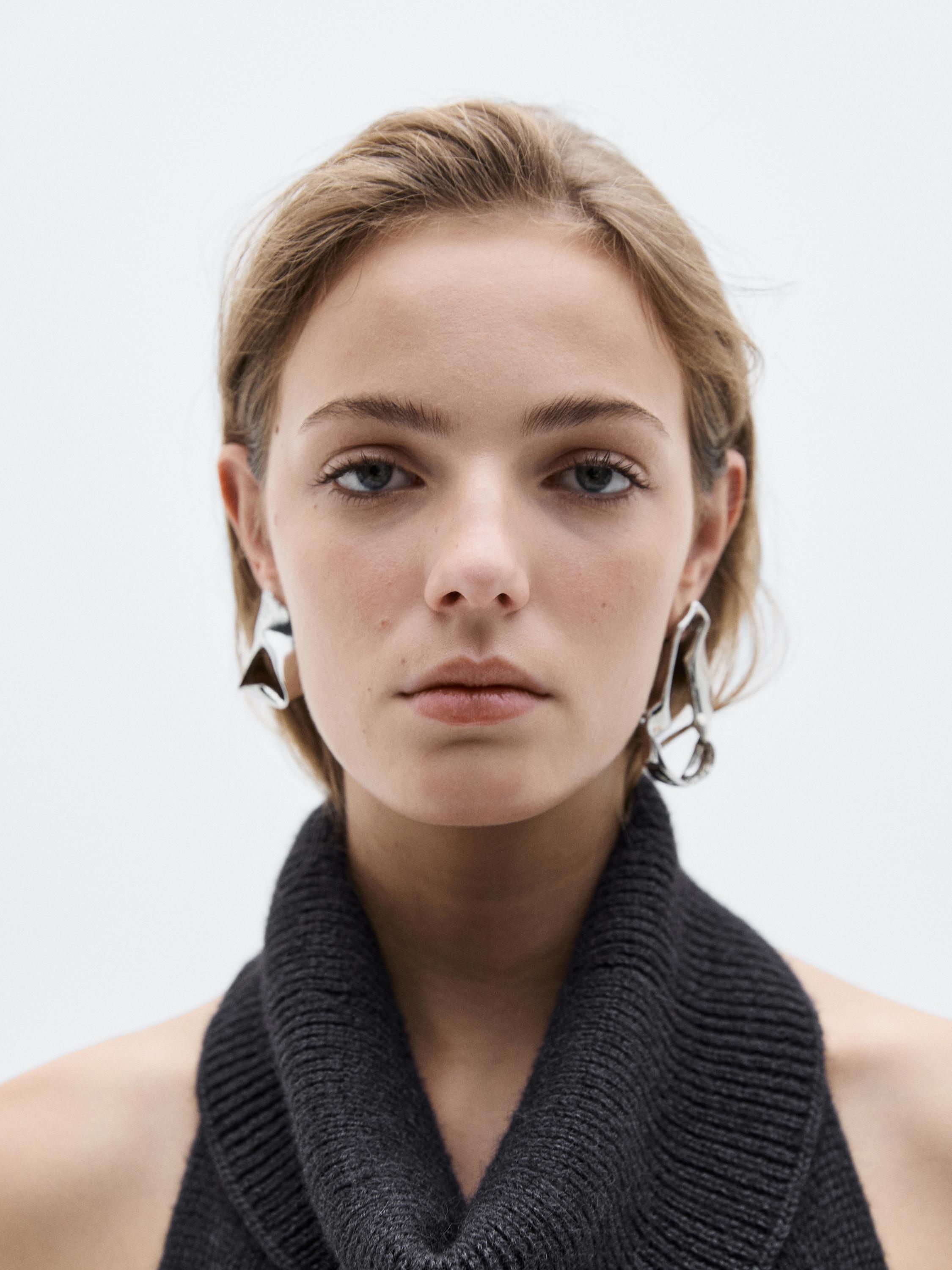 Robe midi en maille à encolure américaine - LIMITED