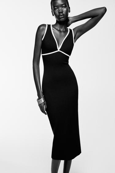 VESTIDO ACABADOS CONTRATE - Negro de Zara