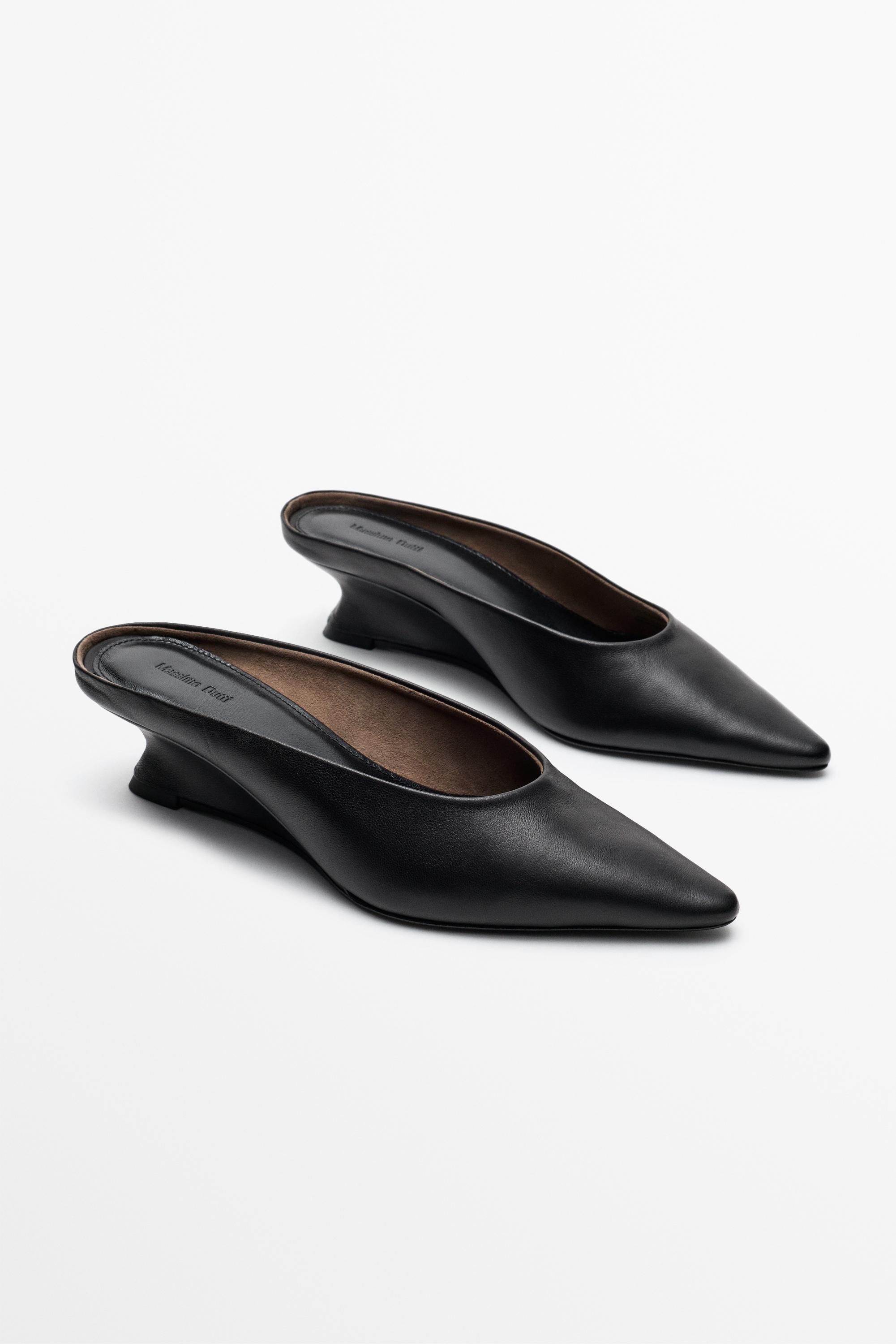 Wedge heel mule shoe — Black