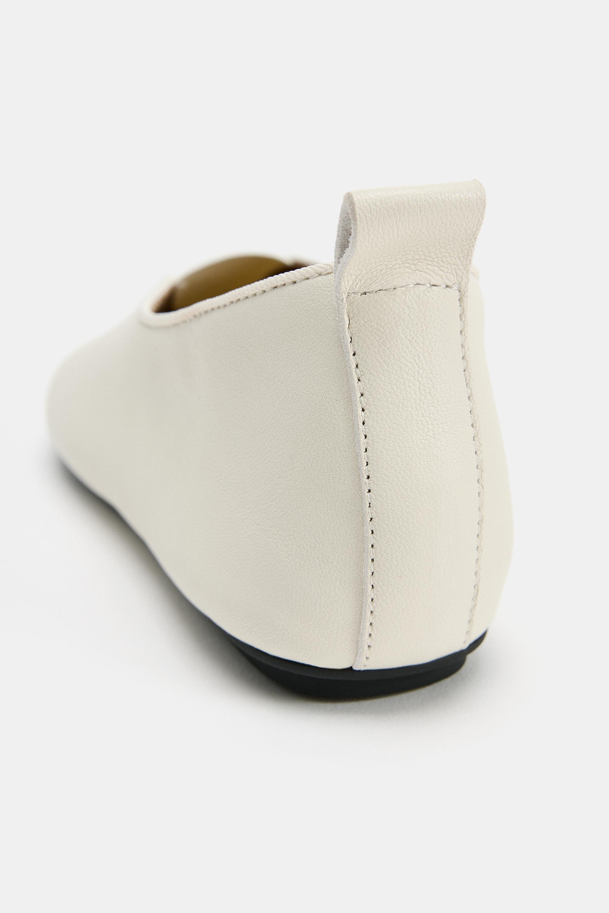 SOFT LEATHER FLATS