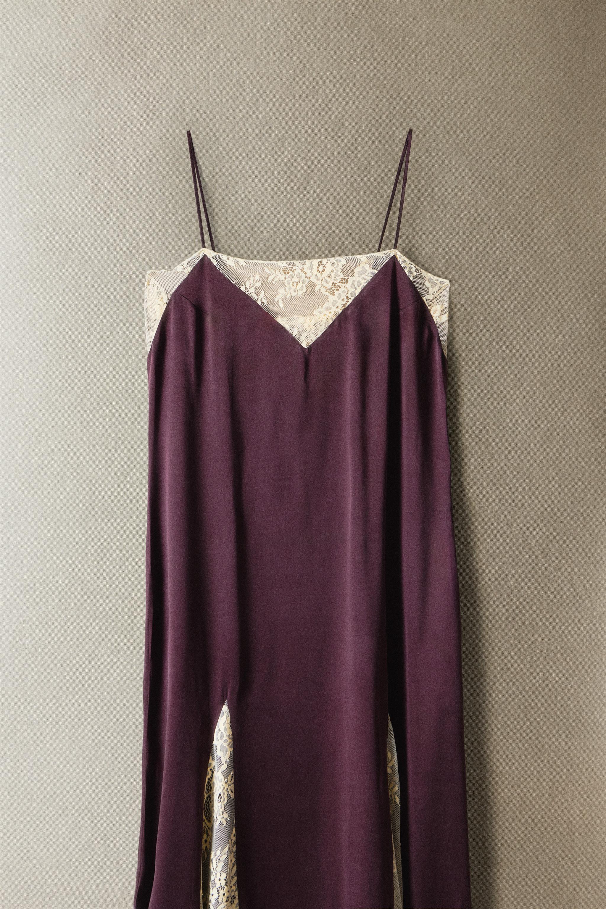 ROBE EN SOIE DE MÛRIER À DENTELLE