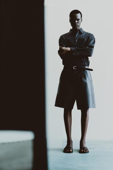 Zaras SHORTS I RELAXED FIT MED VECK - Svart