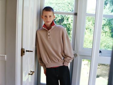 HENLEY SWEATSHIRT — Light brown 1