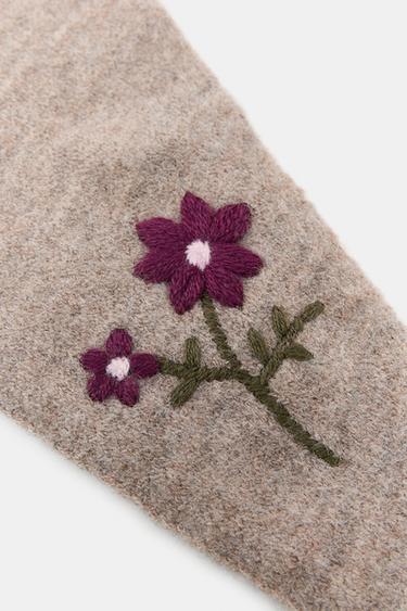 KNIT BANDANA WITH FLORAL EMBROIDERY - camel by Zara - Image 2