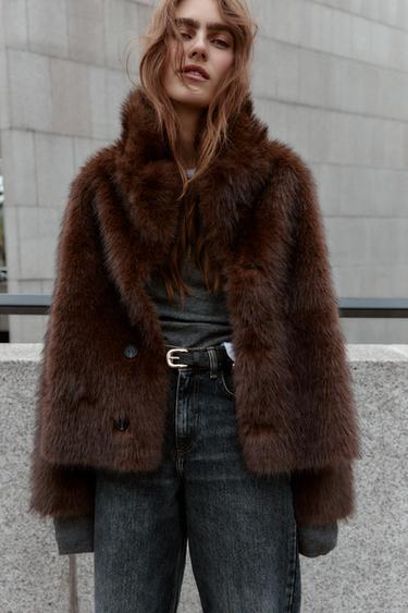 VESTE RÉVERSIBLE DOUBLE FACE EFFET FOURRURE - Marron foncé de Zara - Image 6