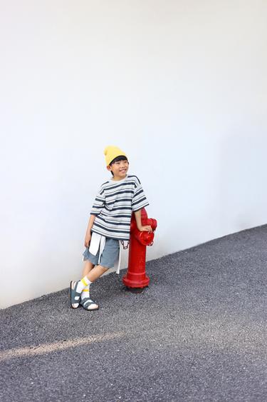 Zara LOOSE DENIM CARGO SHORTS - Light blue