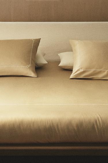 SATEEN DUVET COVER WITH TRIM - Gold by Zara