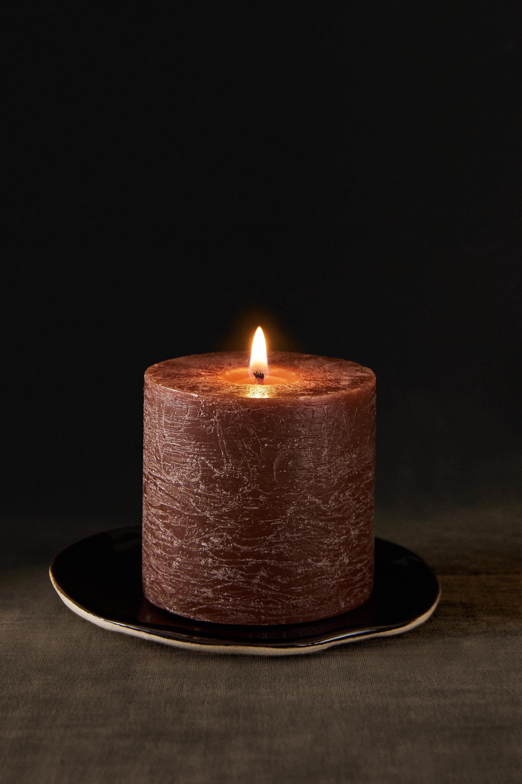 (270 G) CYLINDRICAL SALTED CARAMEL SCENTED CANDLE