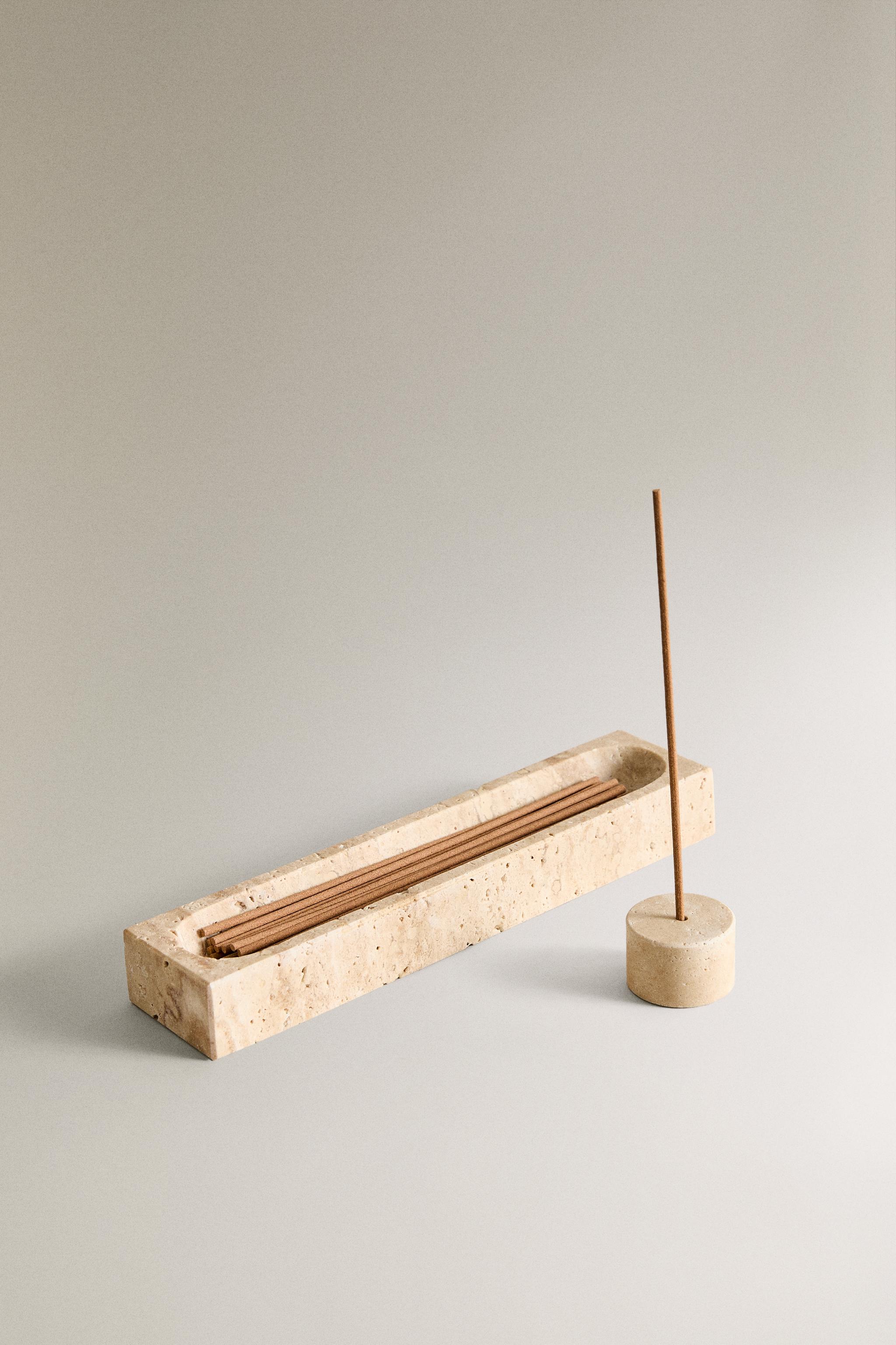 ROSE ET PIVOINE SCENTED INCENSE STICK SET WITH STAND — Pink / White