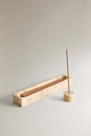 حزمة أعواد بخور عطرية برائحة ROSE ET PIVOINE مع حامل - وردي / أبيض الخاص بـ Zara