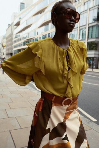 RUFFLED BLOUSE - Mustard by Zara