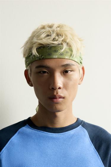 LONG PATCHWORK PRINT BANDANA - Green by Zara - Image 0