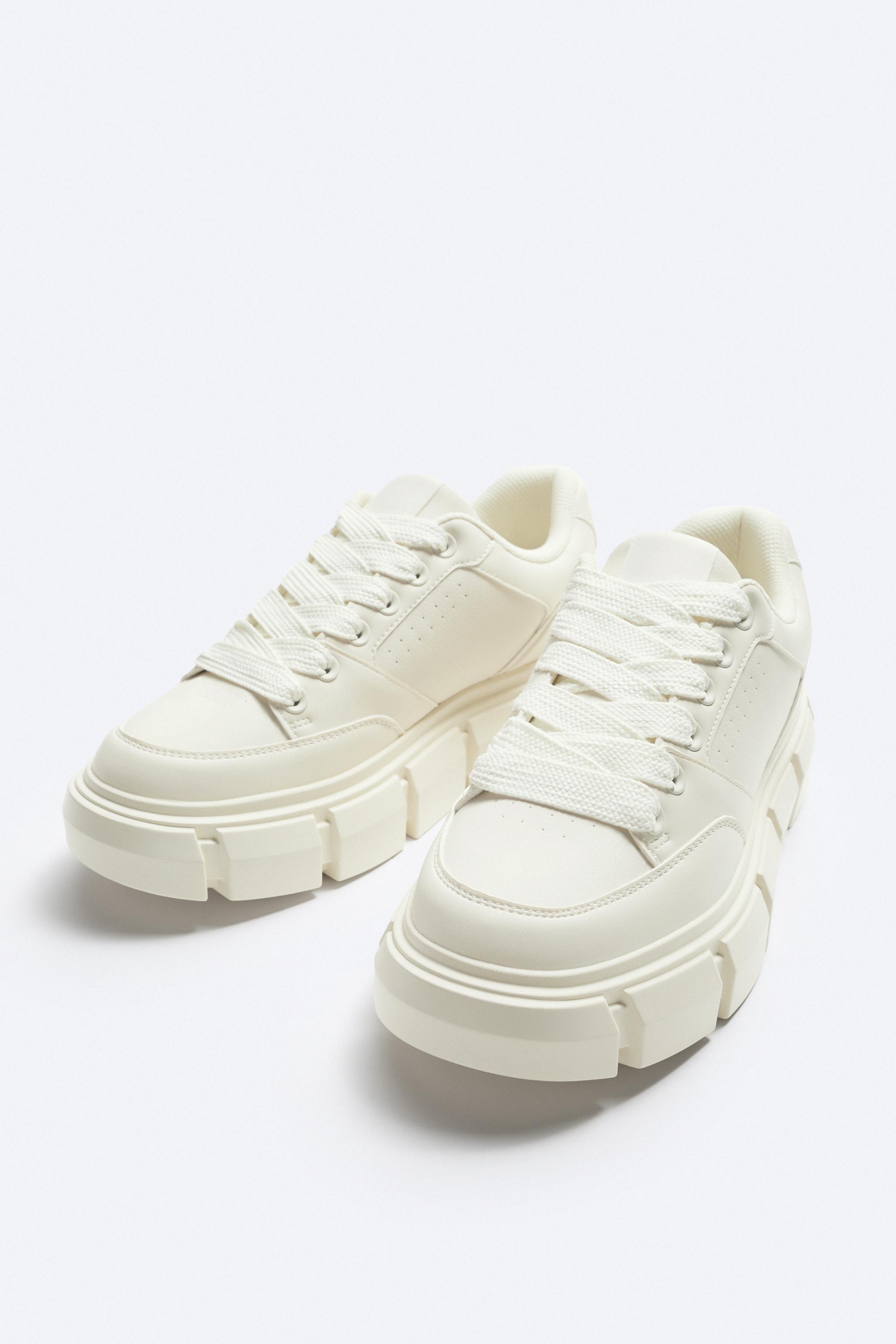 CHUNKY BLOCK SOLE SNEAKERS