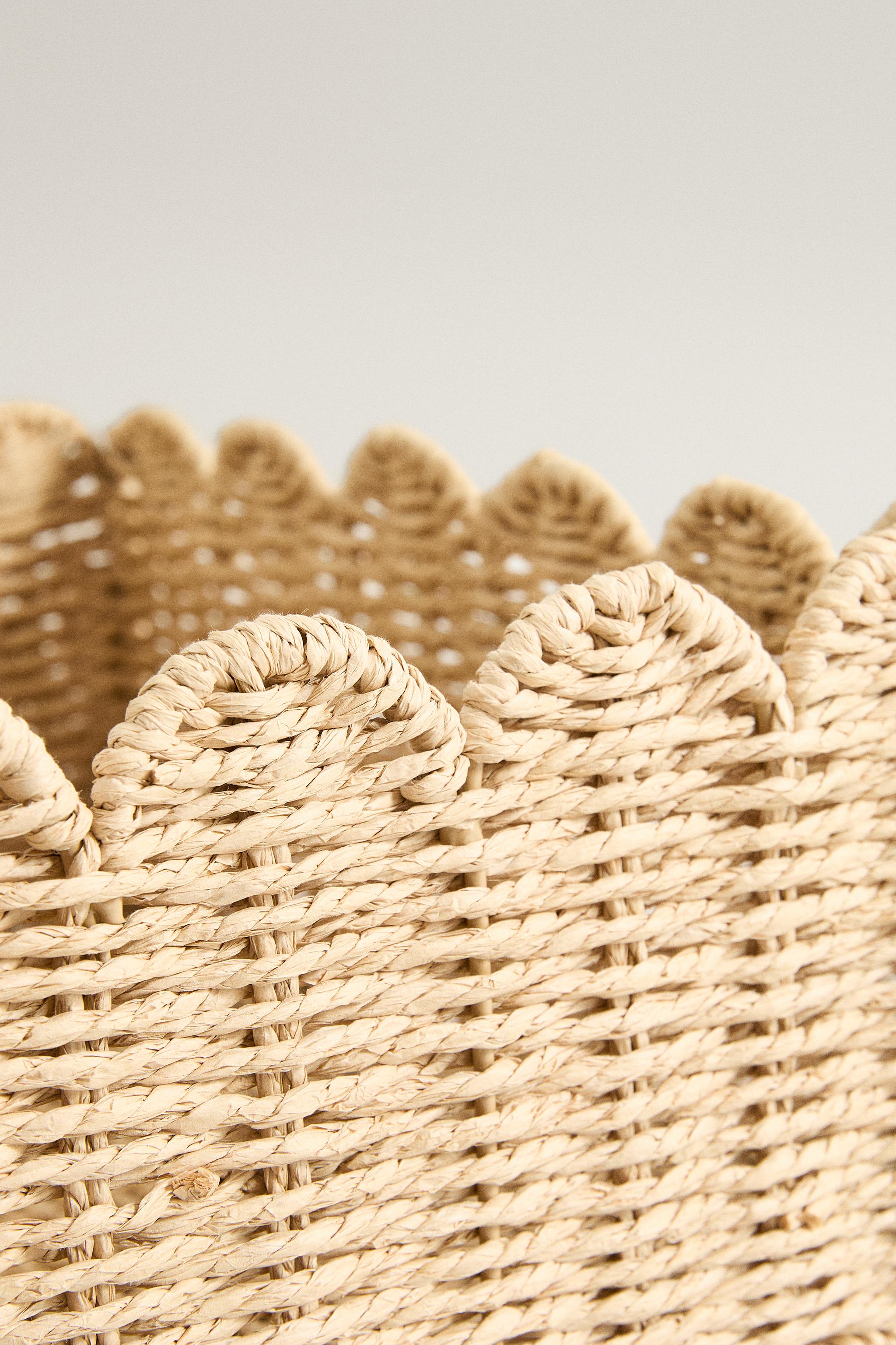 SMALL WAVY FIBRE BASKET