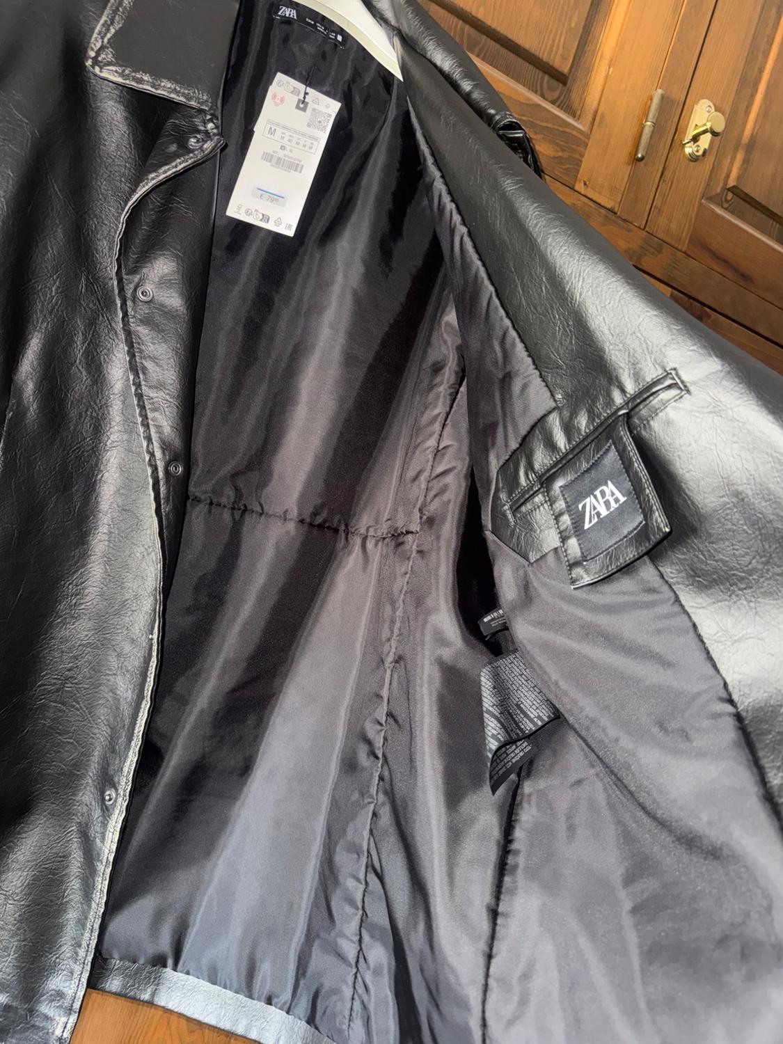 VINTAGE EFFECT LEATHER EFFECT BLAZER - Image 3