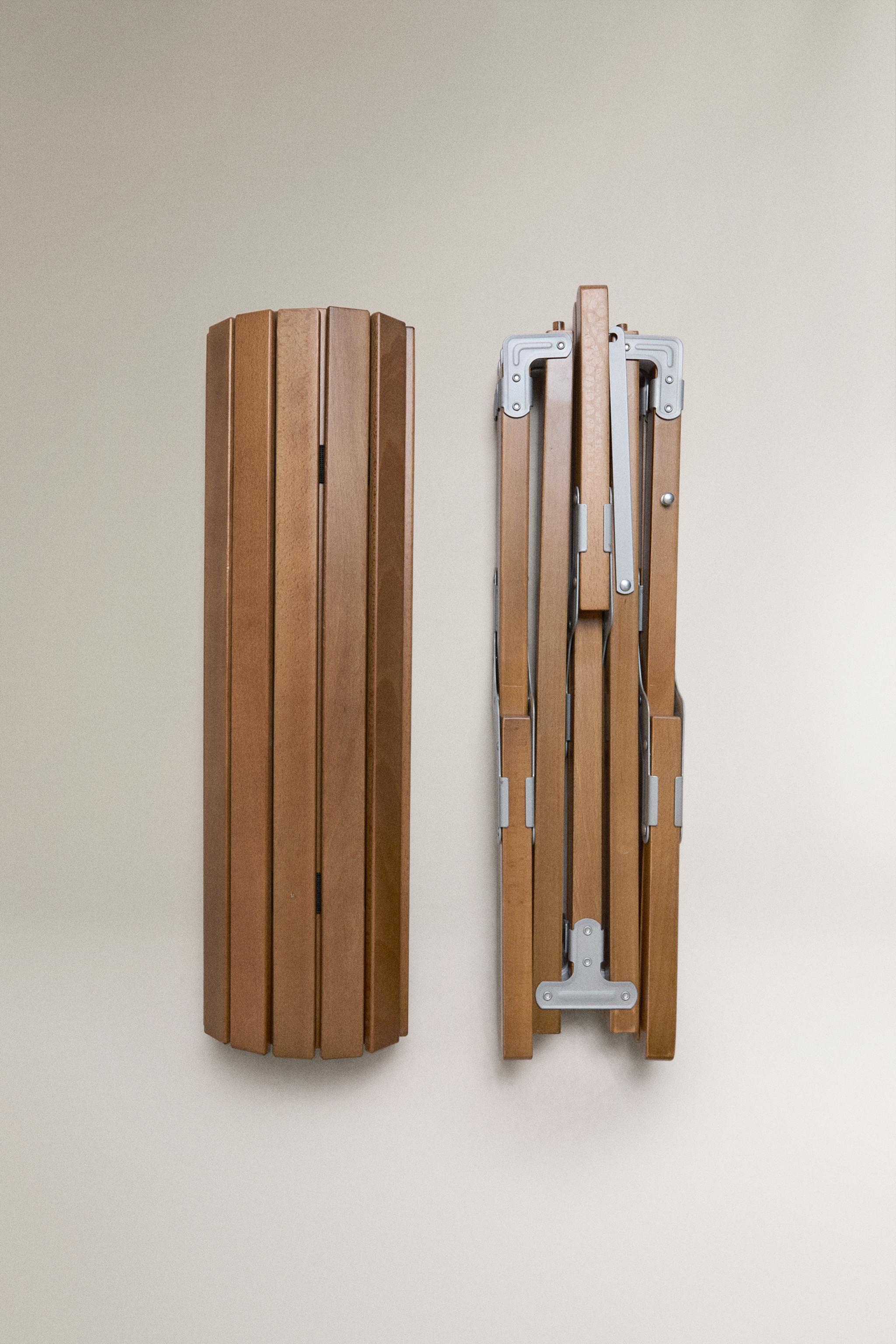 FOLDABLE BEECH WOOD CAMPING TABLE