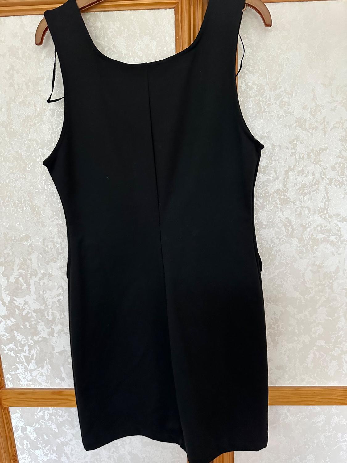 BLACK FITTED DRESS - Image 2