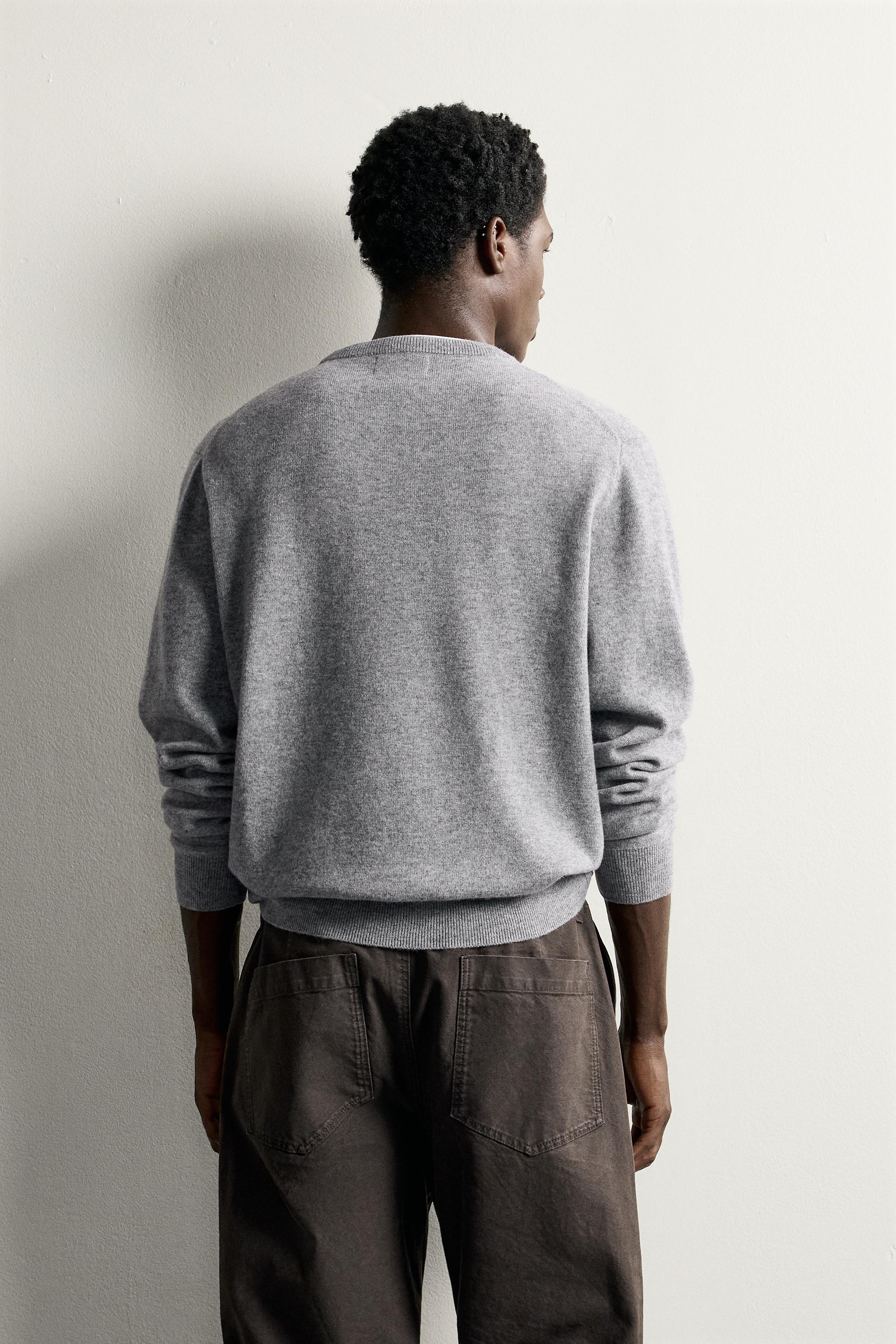 ARGYLE JACQUARD SWEATER
