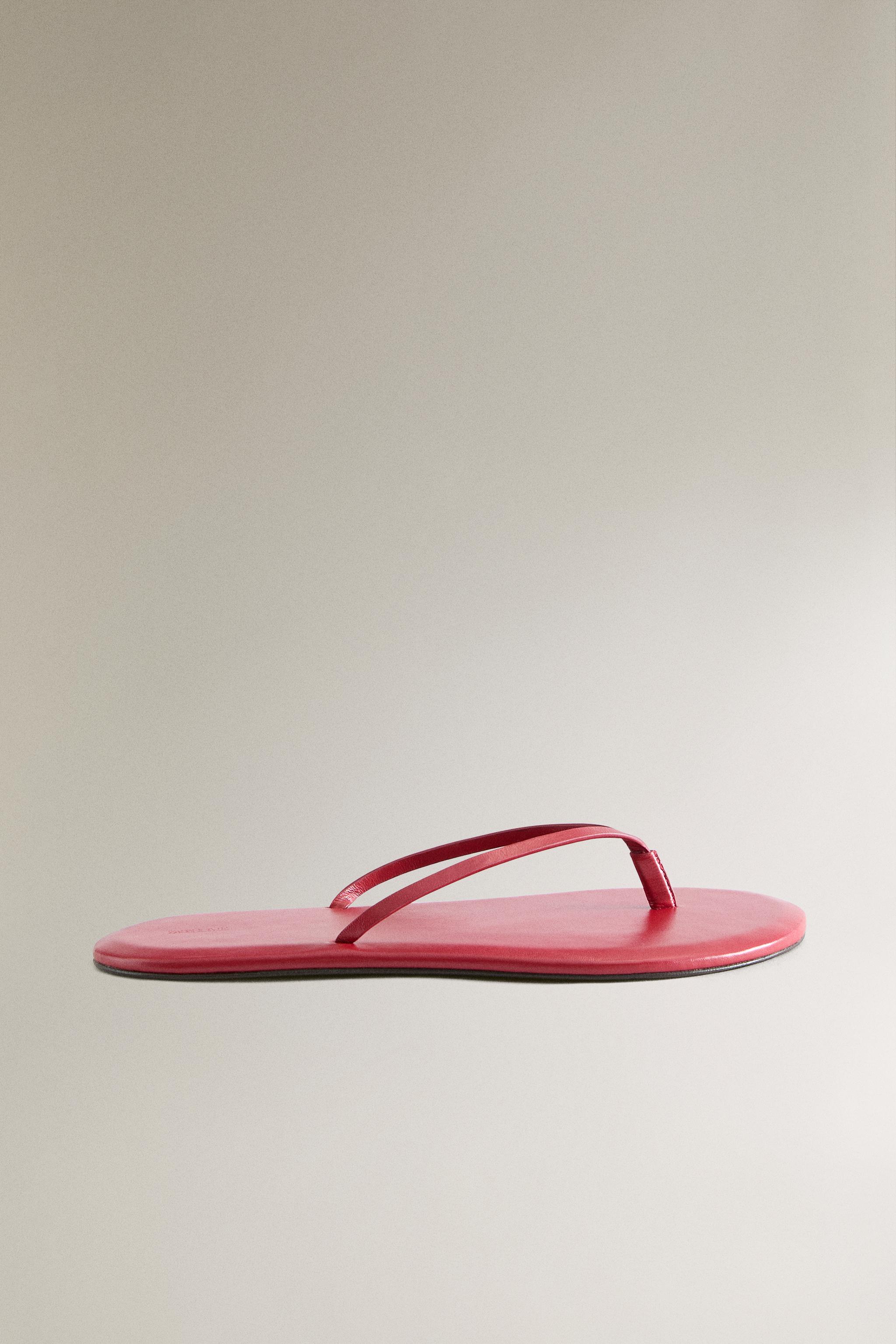 MINIMAL LEATHER SANDALS