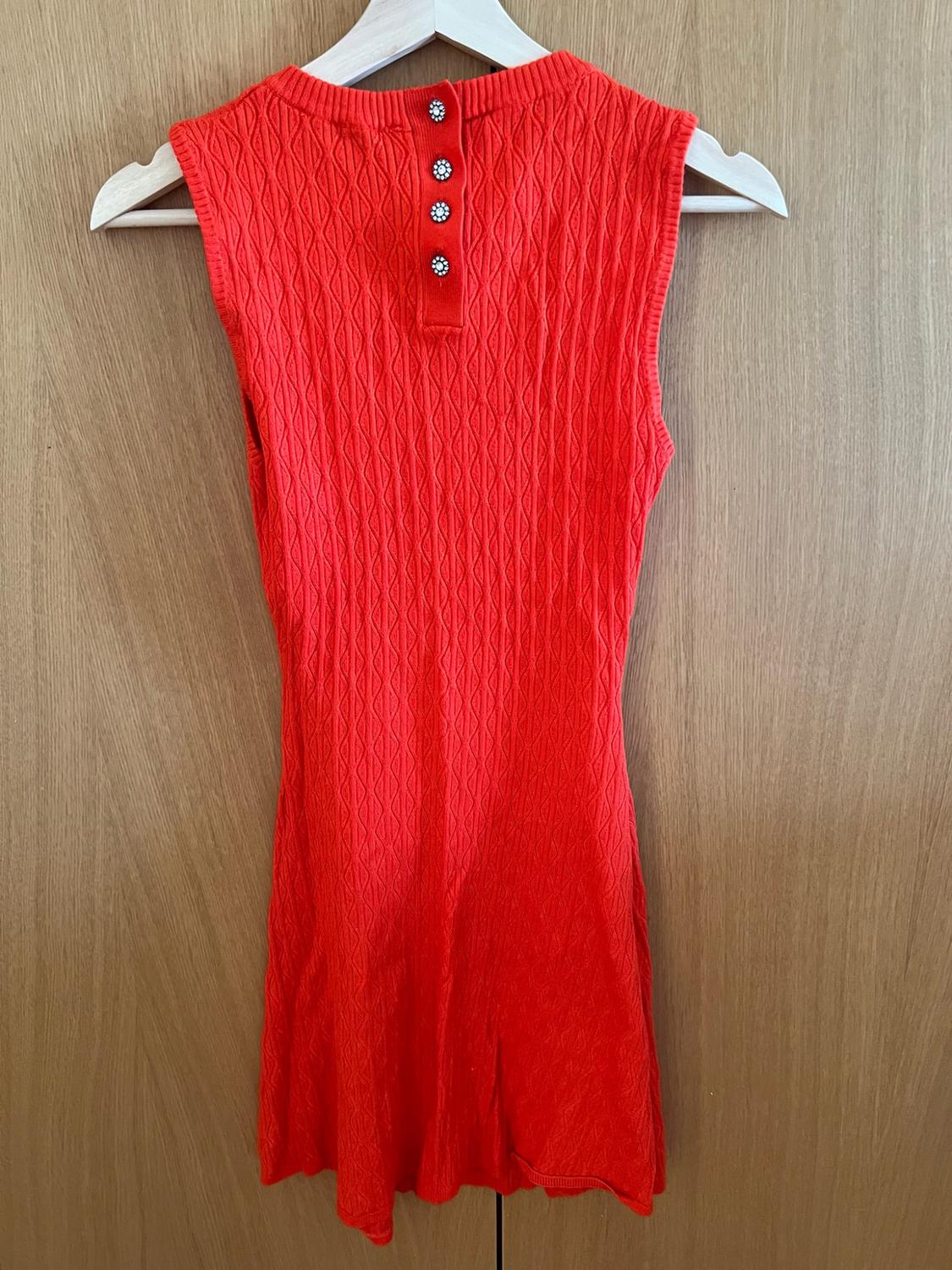 TEXTURED DRESS WITH GEM BUTTON - Image 2
