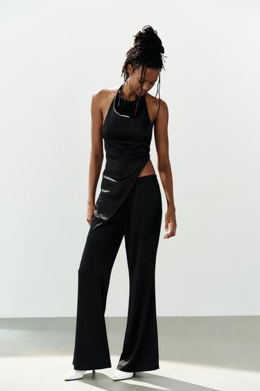 Zara SATENSKA ASIMETRIČNA BLUZA SA AMERIČKIM IZREZOM – Crna