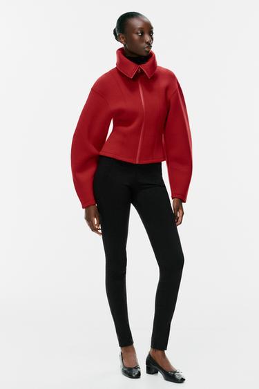 جاكيت تقني بأكمام واسعة - أحمر الخاص بـ Zara