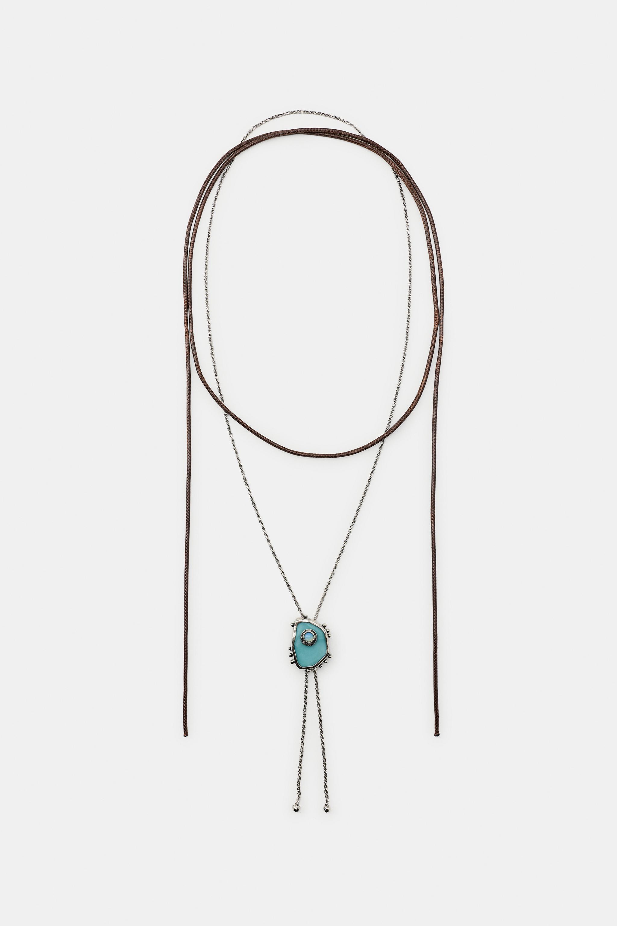 LOT DE 2 COLLIERS LACET, CHAÎNE ET PIÈCE WESTERN