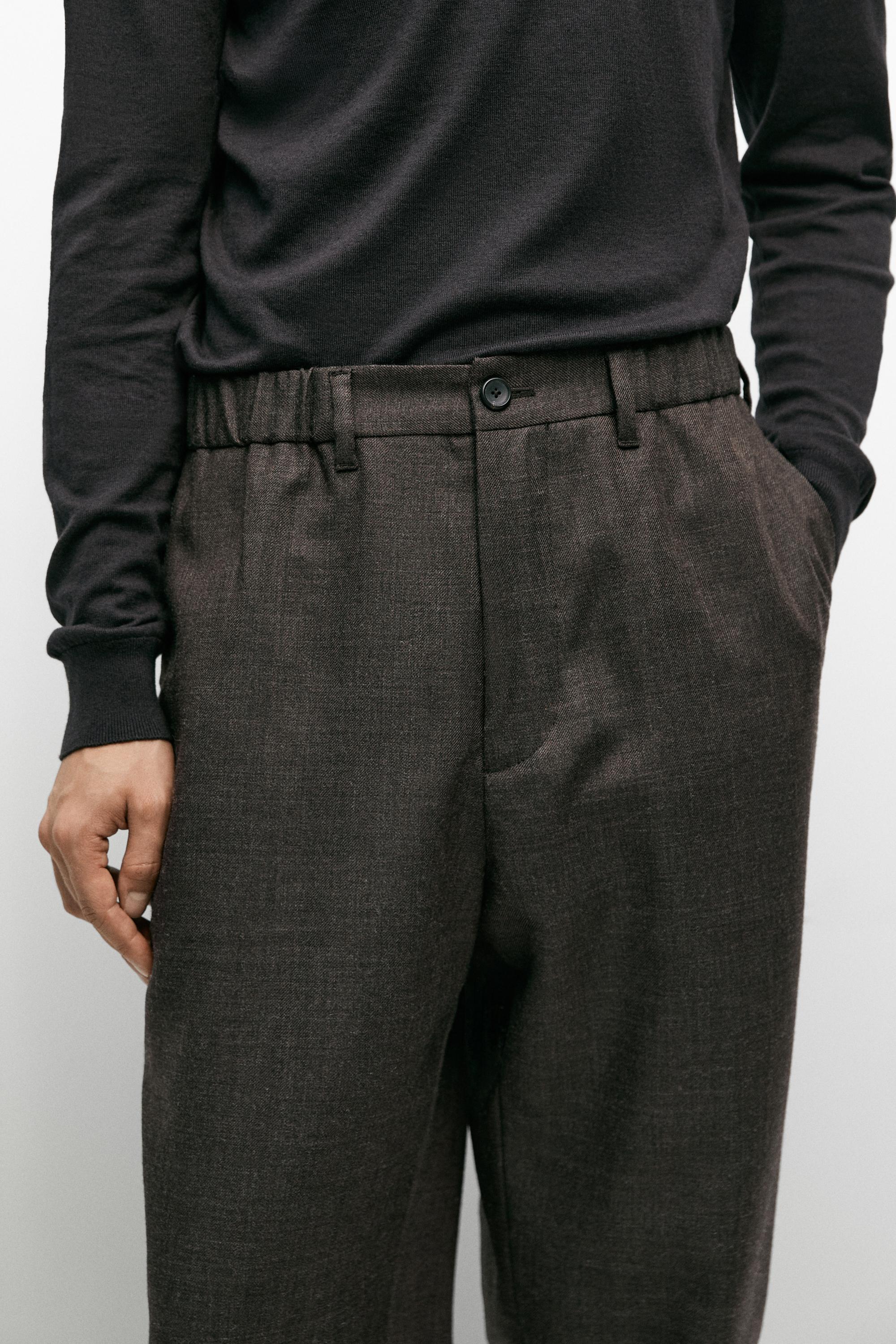 Relaxed fit 100% wool pants with elastic waistband