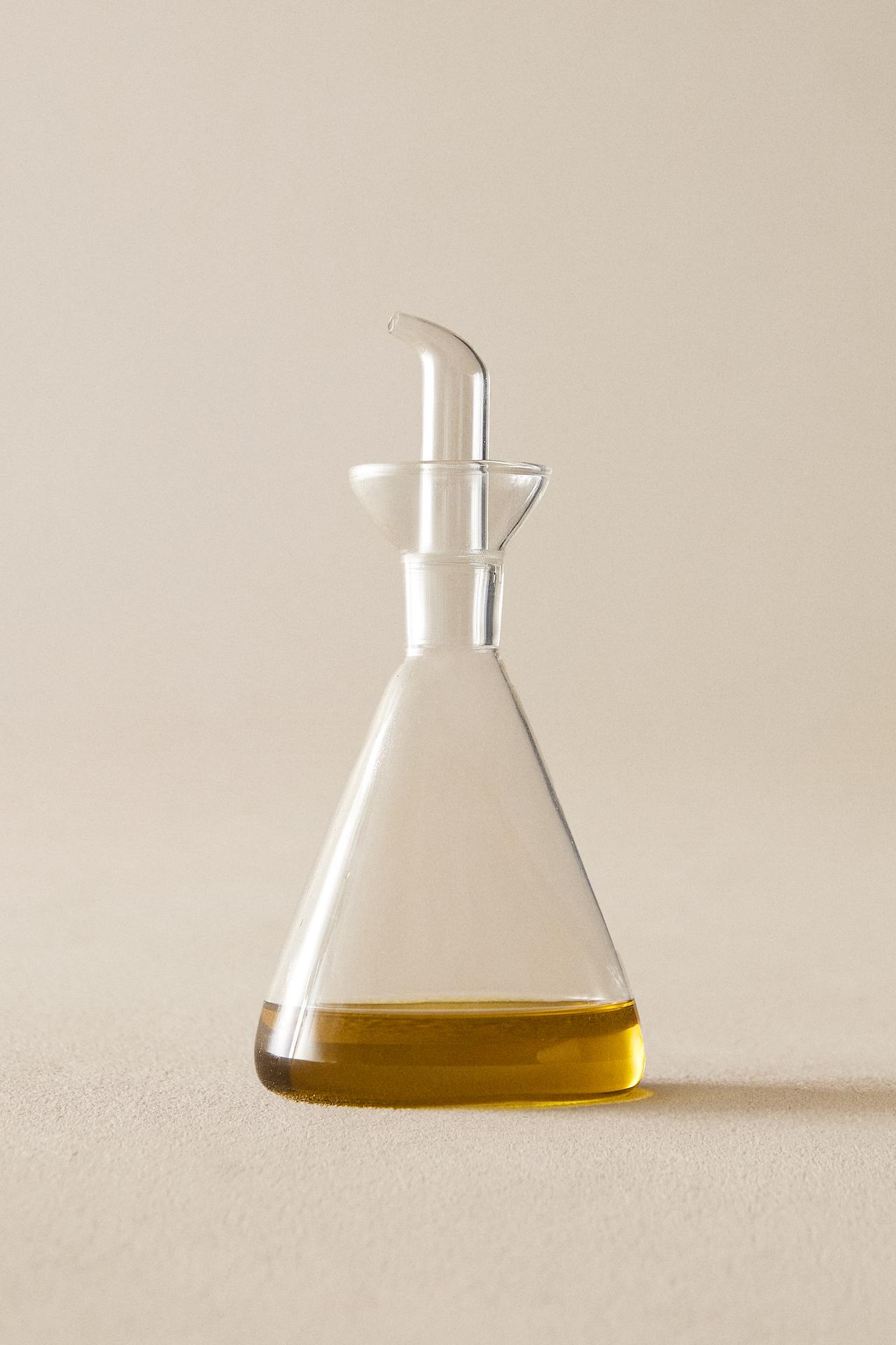 BOROSILICATE GLASS CRUET — Transparent