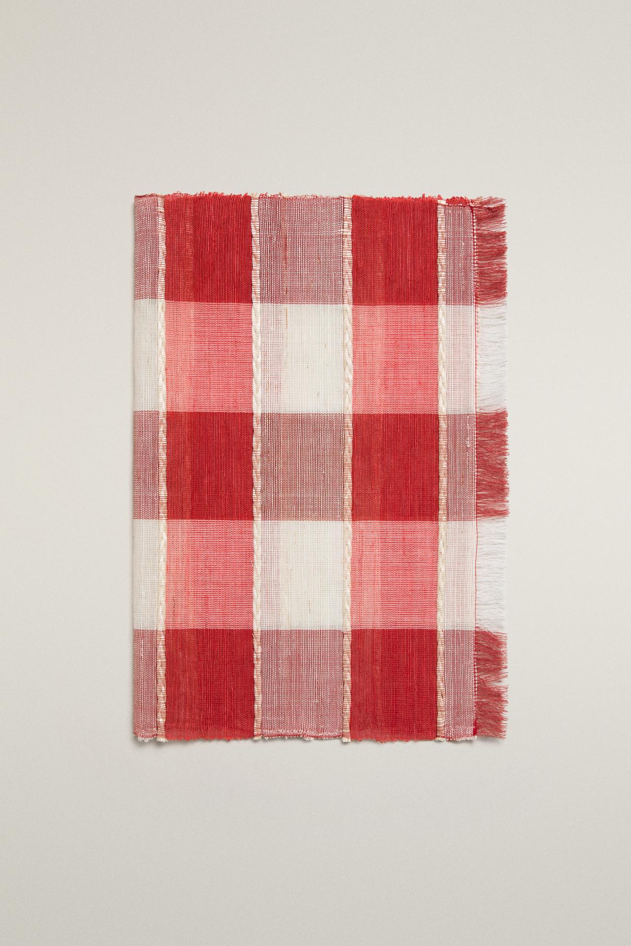 CHECK PLACEMAT — Red