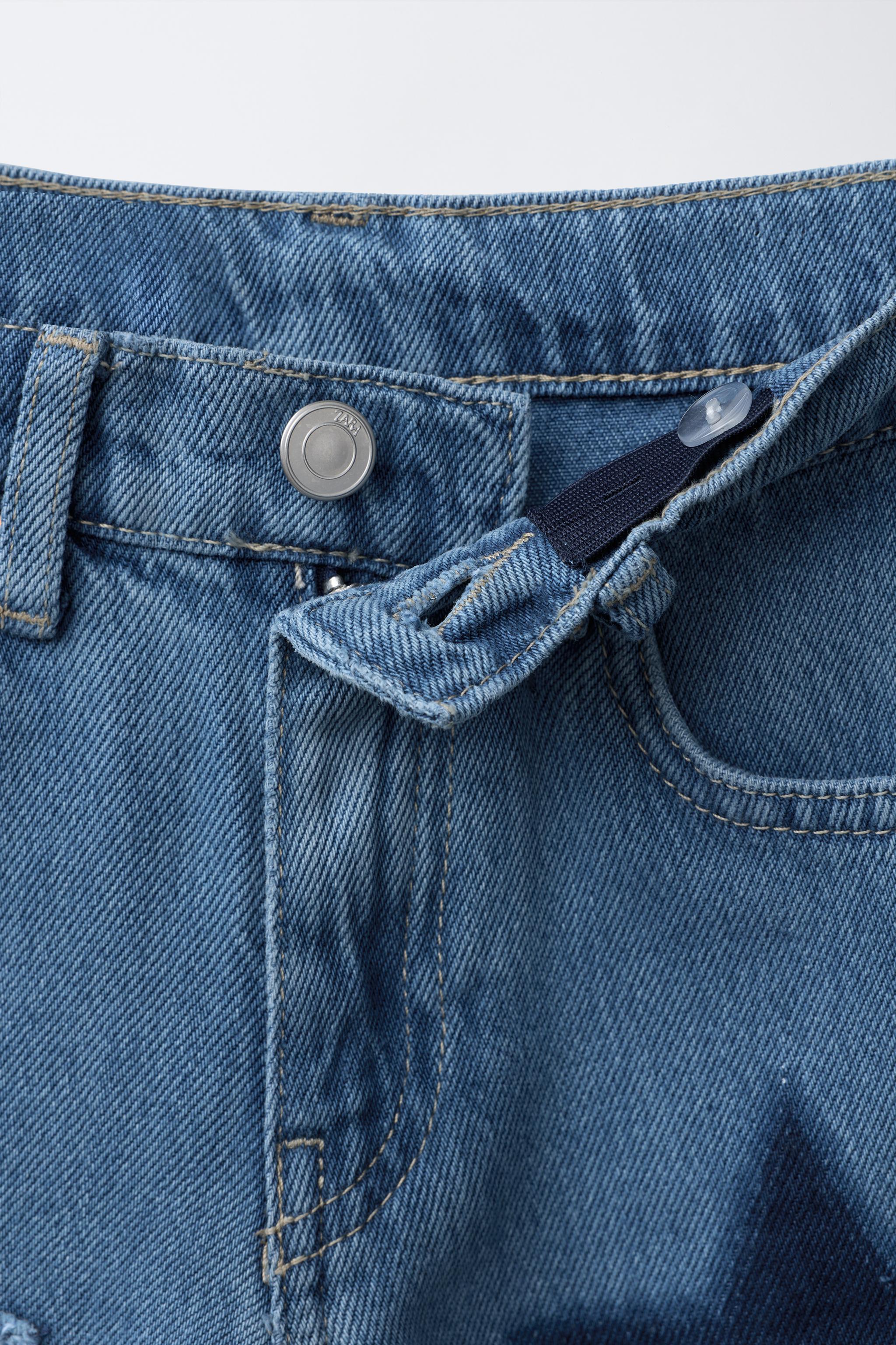 WIDE LEG JEANS WITH STAR PATCHES