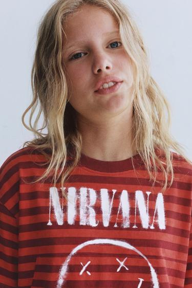Zara NIRVANA ® 條紋印花 T 恤 - 紅色