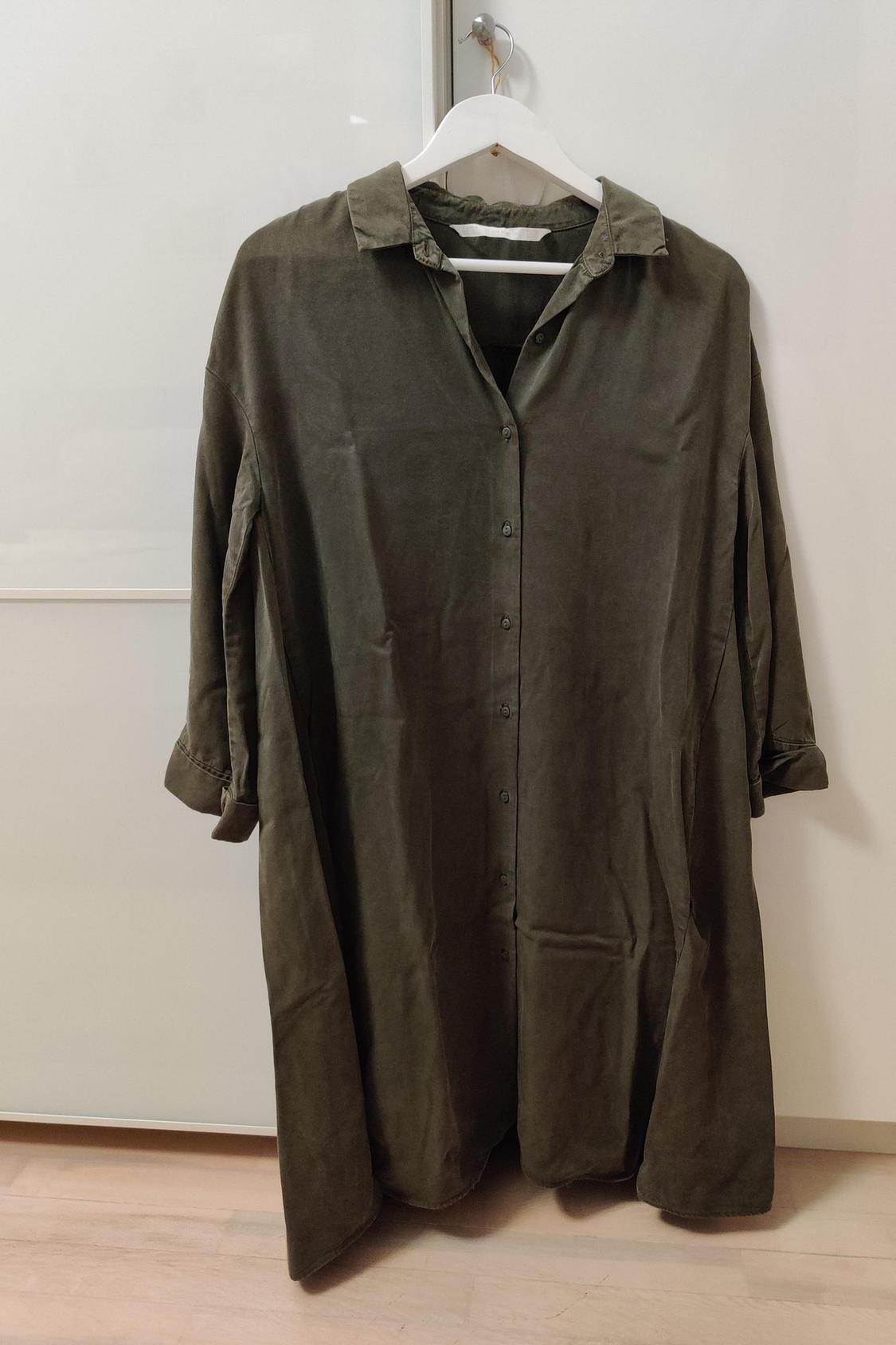 DRESS WITH SLITS - Image 3