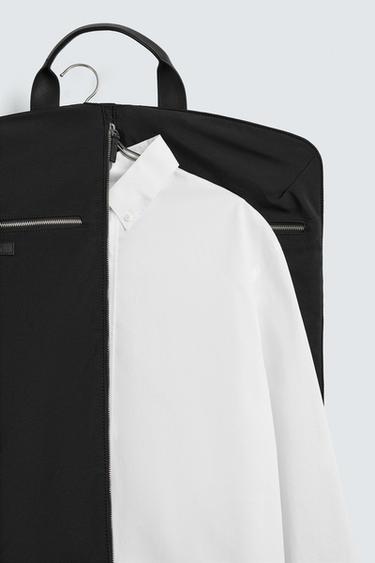 HOUSSE À COSTUME EN NYLON - Noir de Zara - Image 5