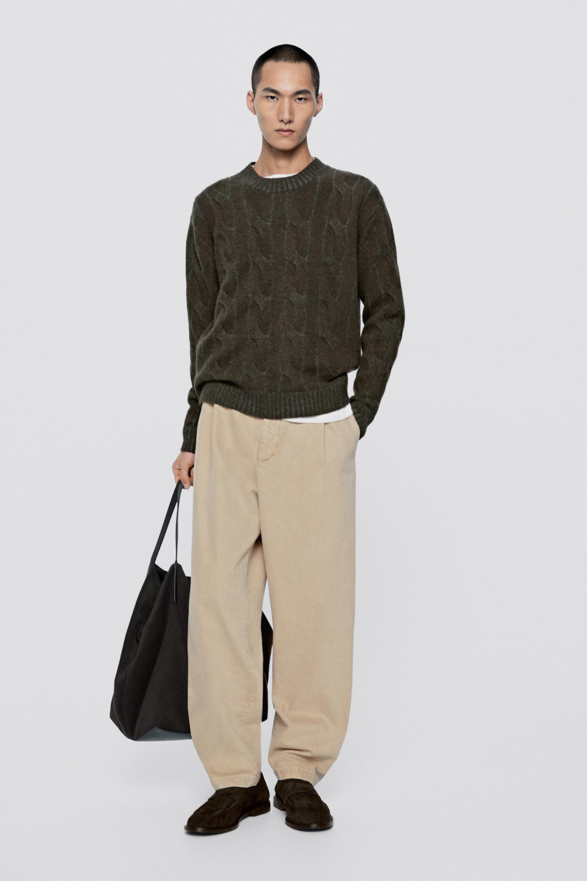 Wool blend cable knit sweater - LIMITED EDITION