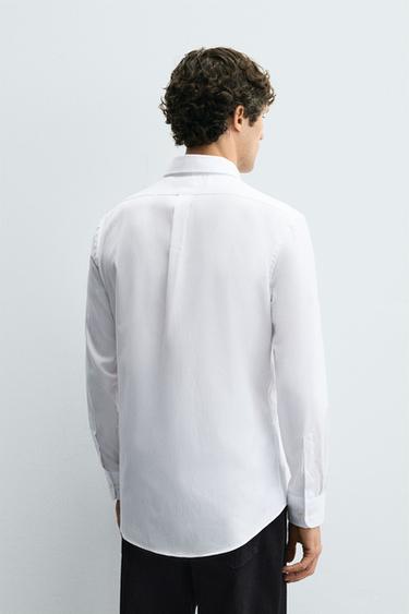 CHEMISE REGULAR FIT COL BOUTONNÉ - Blanc de Zara - Image 2