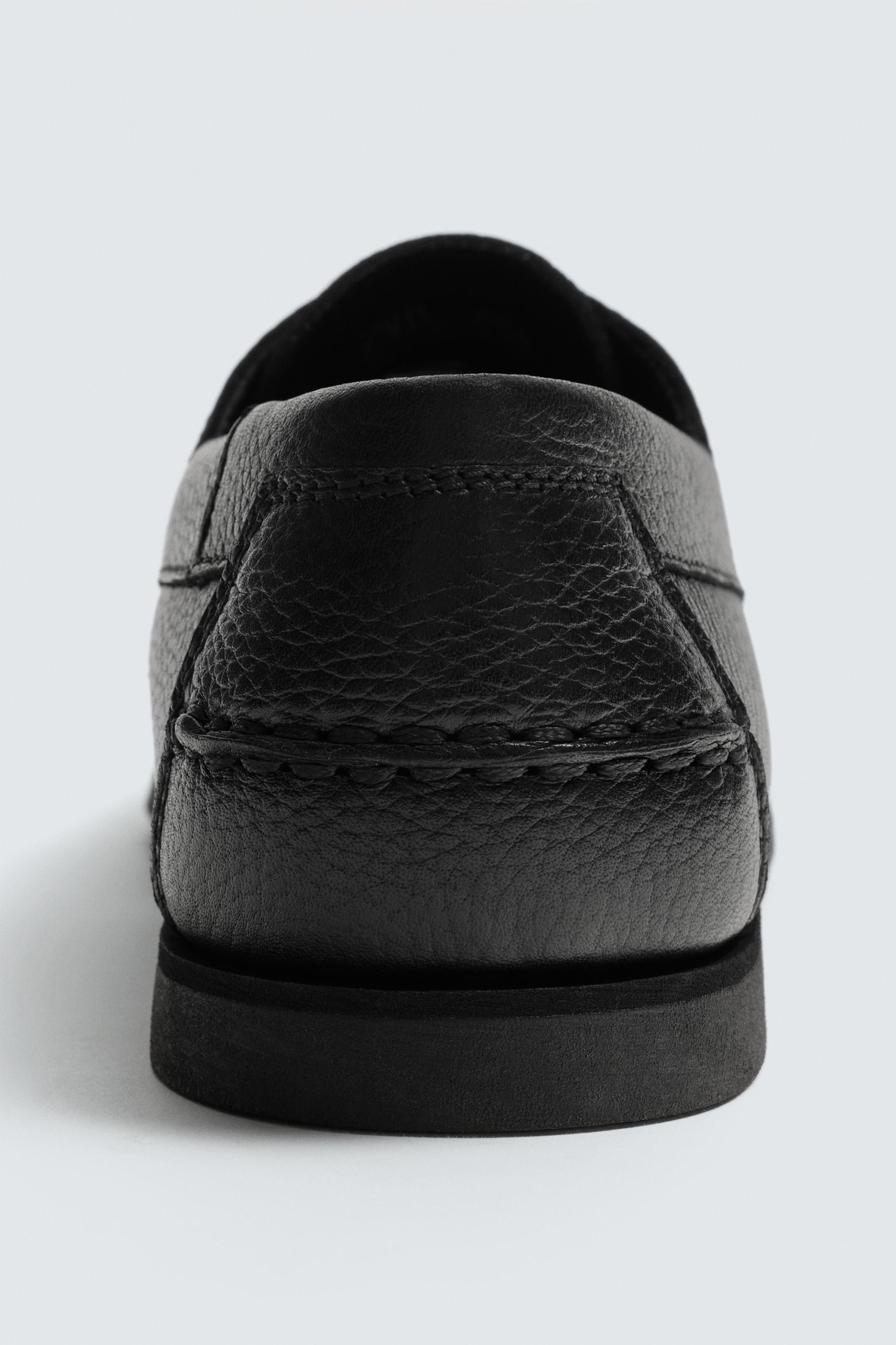 LEATHER BOAT SHOES